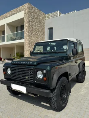 2010 لاند روفر ديفندر 90