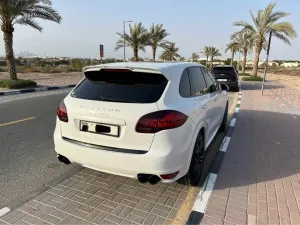 2013 Porsche Cayenne GTS