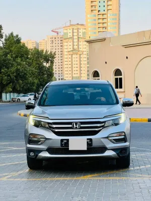 2016 هوندا بايلوت Special Edition