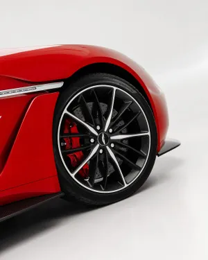 2018 Aston Martin Vanquish Standard