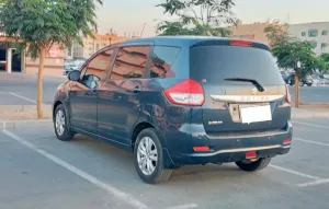2016 سوزوكي ايرتيجا ZXi
