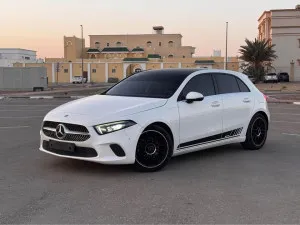 2019 مرسيدس-بنز الفئة - A A200