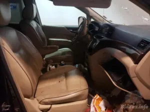 2011 Nissan Quest Platinum