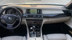 2013 بي أم دابليو الفئة - 7 750Li