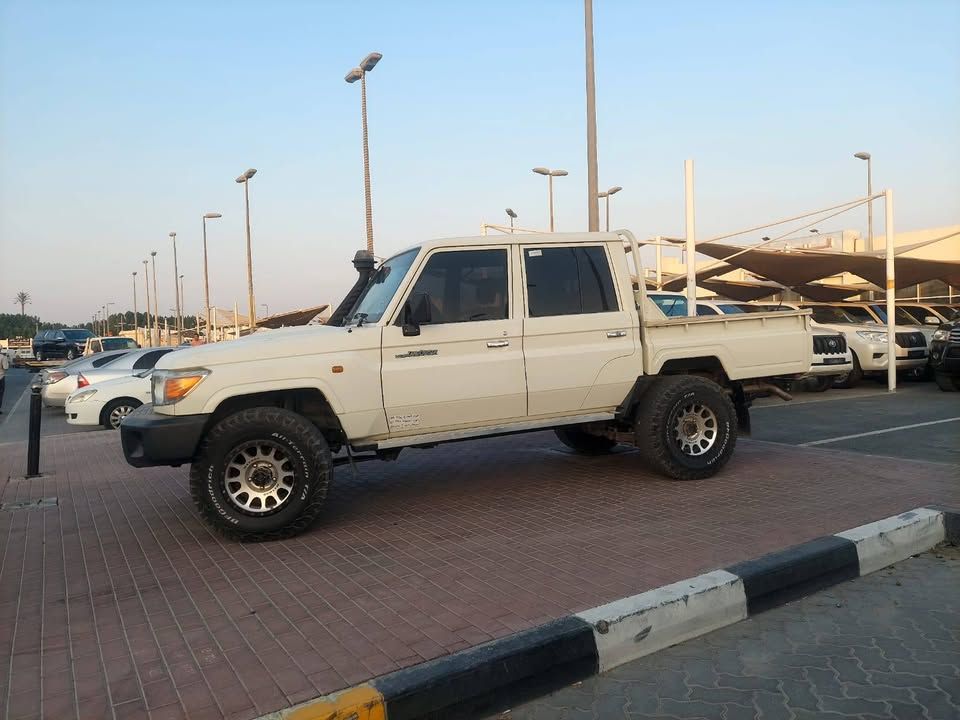 2019 Toyota Land Cruiser Pickup GXR-L4