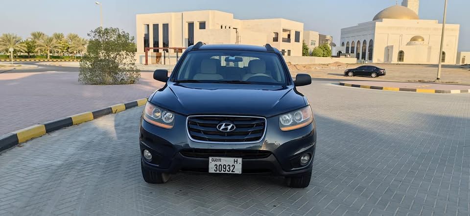 2011 هيونداي سانتا في Limited
