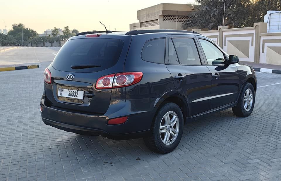 2011 هيونداي سانتا في Limited