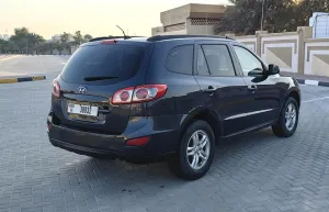 2011 هيونداي سانتا في Limited