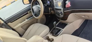 2011 هيونداي سانتا في Limited