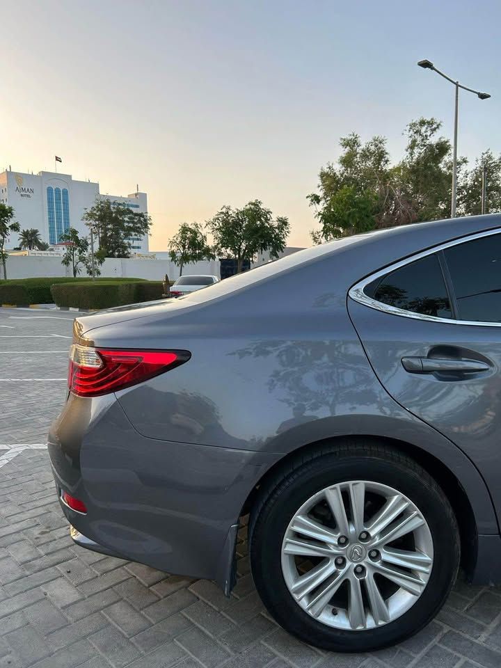 2014 Lexus ES ES300