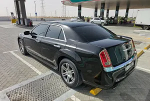 2014 كرايسلر ٣٠٠ C