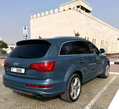 2015 اودي كيو٧ Premium Plus