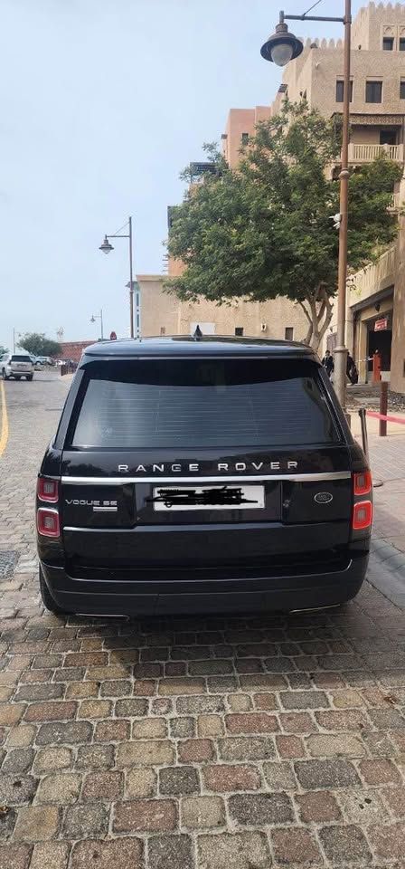 2018 لاند روفر رينج روفر HSE