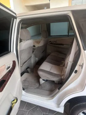 2012 Toyota Innova 2.7 GX 8 ST