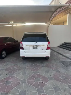 2012 Toyota Innova 2.7 GX 8 ST
