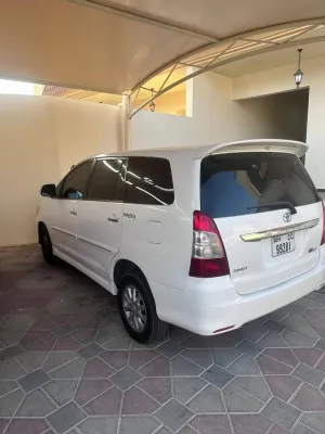 2012 Toyota Innova 2.7 GX 8 ST
