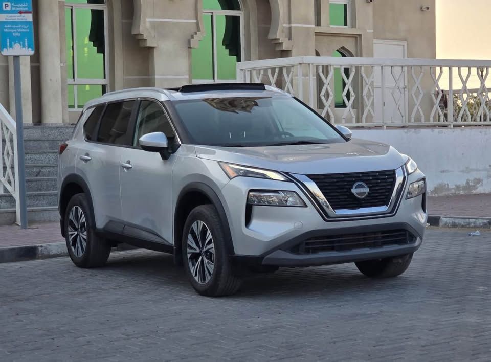 2023 نيسان روج SL