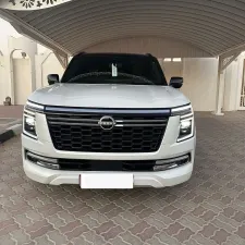 2025 Nissan Patrol LE Platinum city