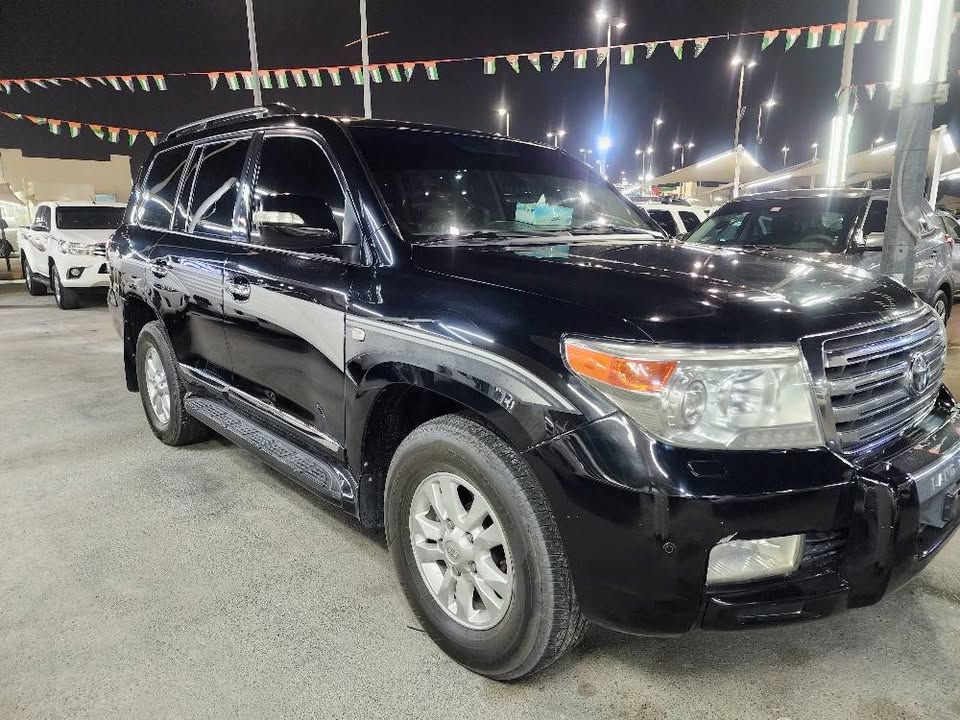 2010 Toyota Land Cruiser GXR