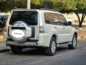 2014 Mitsubishi Pajero Signature Edition