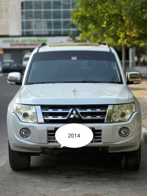 2014 Mitsubishi Pajero Signature Edition