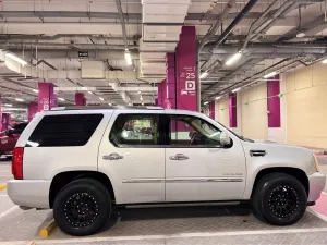 2011 Cadillac Escalade Platinum