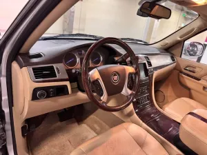 2011 Cadillac Escalade Platinum