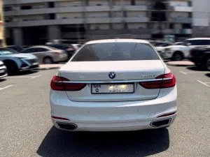 2017 بي أم دابليو الفئة - 7 740i