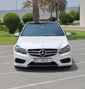 2014 مرسيدس-بنز الفئة - E E300