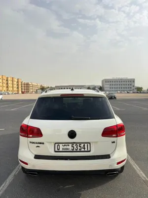 2011 Volkswagen Touareg SE