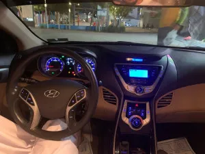 2012 Hyundai Elentra SE