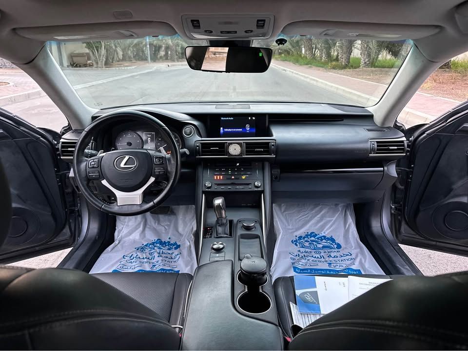 2019 Lexus IS IS 300