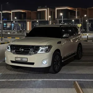 2014 Nissan Patrol LE