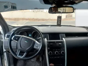 2019 لاند روفر ديسكفري
