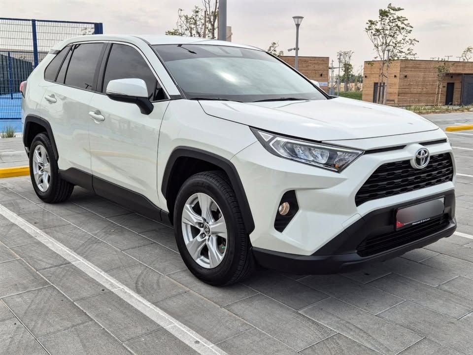 2021 Toyota Rav4 EX
