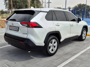 2021 Toyota Rav4 EX
