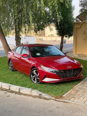 2022 هيونداي النترا SE