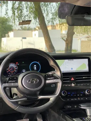 2022 هيونداي النترا SE