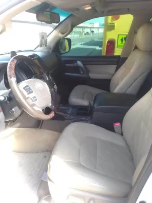2011 Toyota Land Cruiser VXR