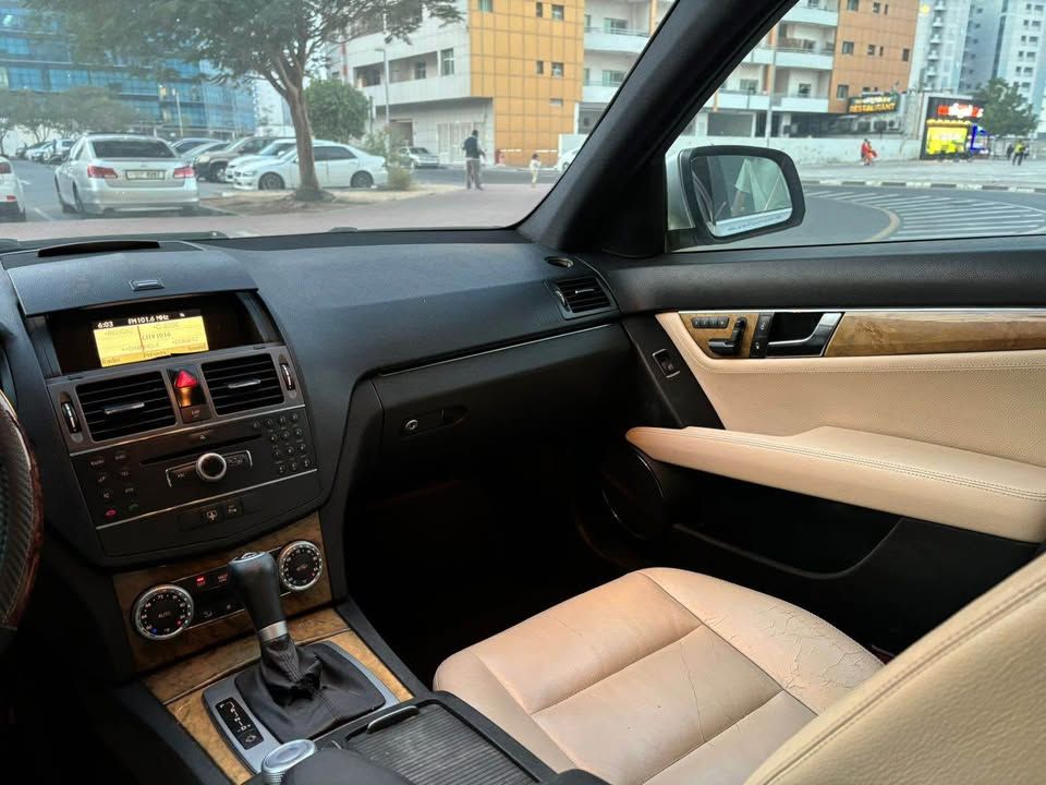 2009 مرسيدس-بنز آلفئة - C C280