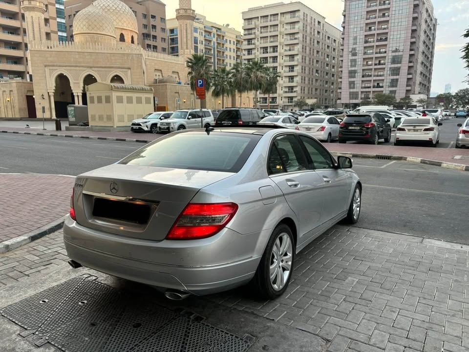 2009 مرسيدس-بنز آلفئة - C C280