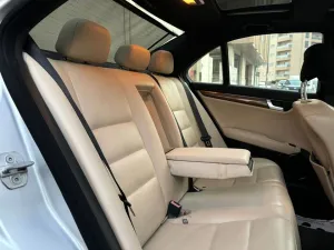 2009 مرسيدس-بنز آلفئة - C C280