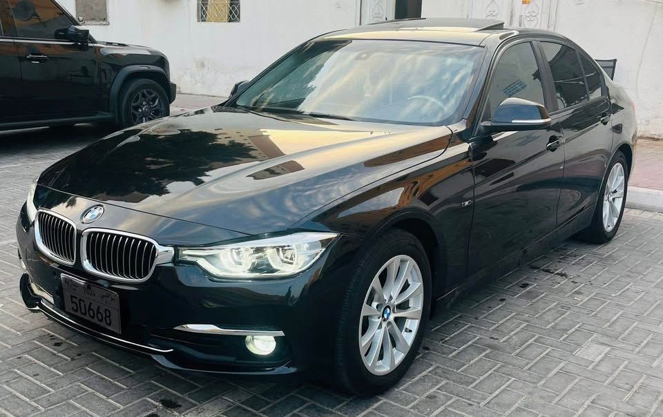 2018 بي أم دابليو الفئة - 3 320i