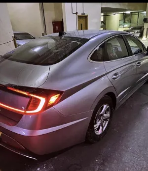 2021 هيونداي سوناتا SE