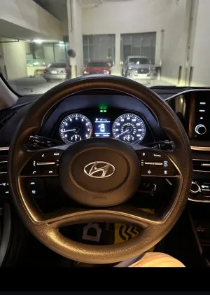2021 هيونداي سوناتا SE