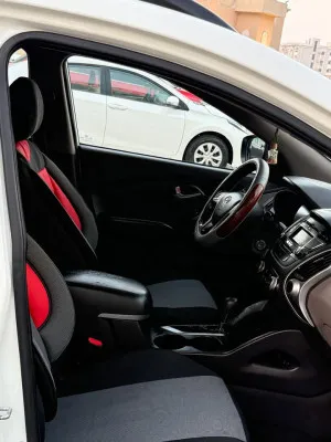 2011 Hyundai Tucson SE