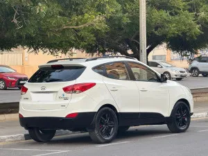 2011 Hyundai Tucson SE