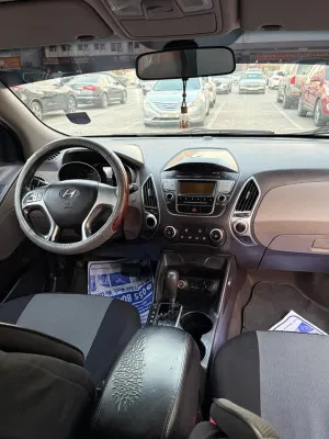 2011 Hyundai Tucson SE
