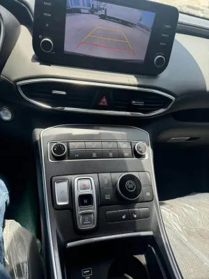 2021 هيونداي سانتا في Limited