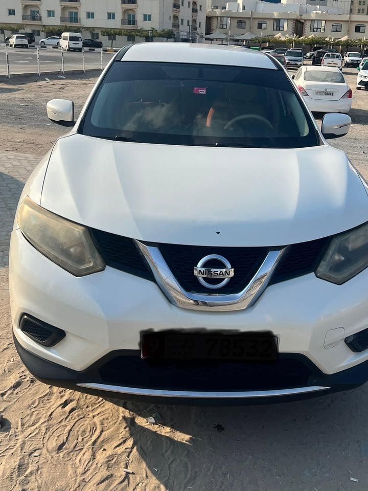 2017 نيسان اكس تريل SL